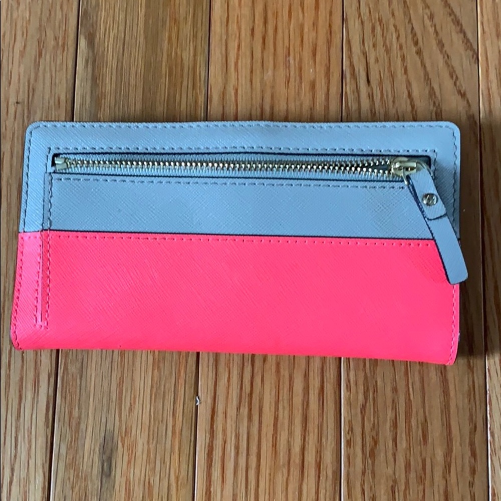 Kate Spade Wallet - Picture 3 of 3